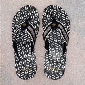 tory burch black/gemini link flip flops